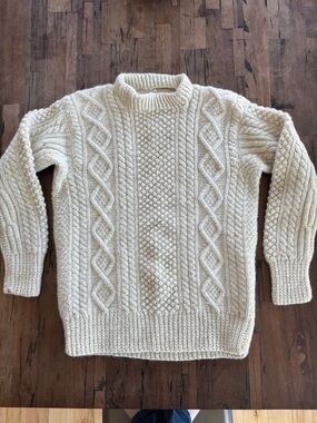 Vintage Cream Cable Knit Crewneck Sweater